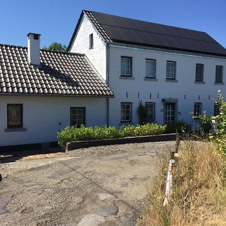 Aux pieds des vaches Bed and Breakfast Charneux Buitenkant foto